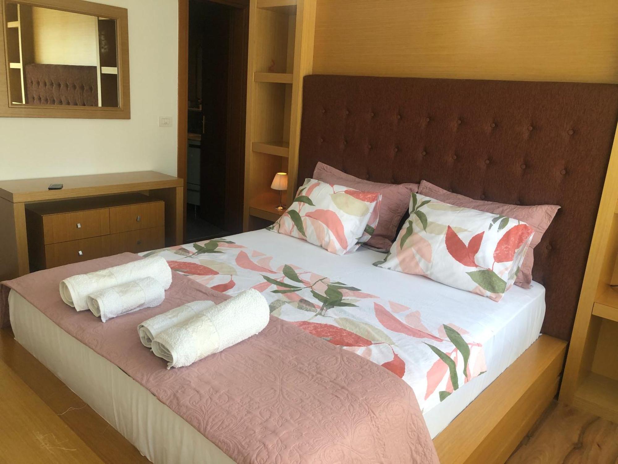 Apartment Grand Lth Tirana